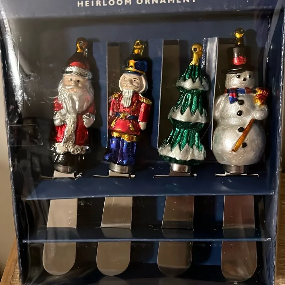 VINTAGE 1998 BOSTON WAREHOUSE HEIRLOOM ORNAMENT SPREADER SET